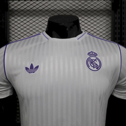 Real Madrid 2025/26 Camisola Especial Versão Jogador – Homem