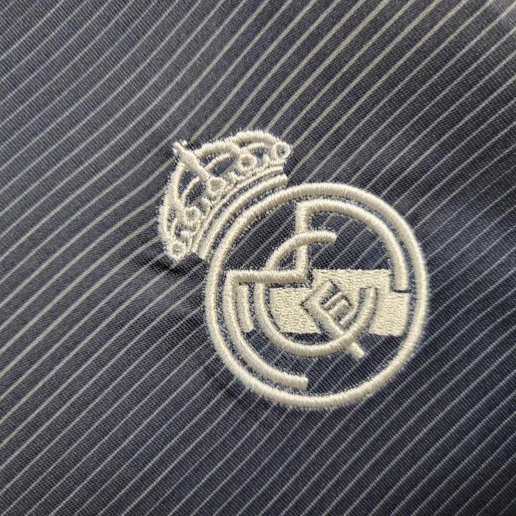 Real Madrid 2025/26 Camisola Alternativa – Mulher