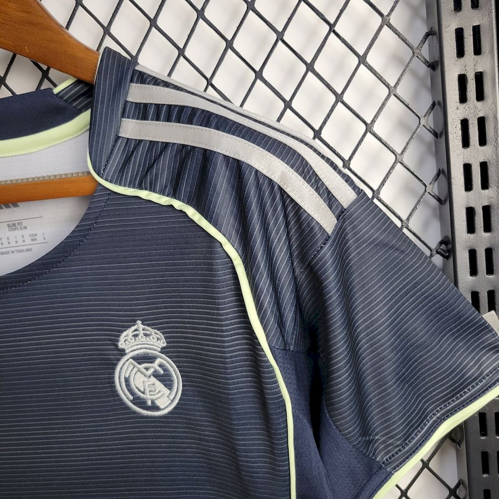 Real Madrid 2025/26 Camisola Alternativa – Mulher
