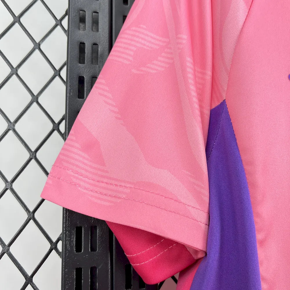 1899 Hoffenheim 2025/26 Camisola Rosa Outubro – Homem