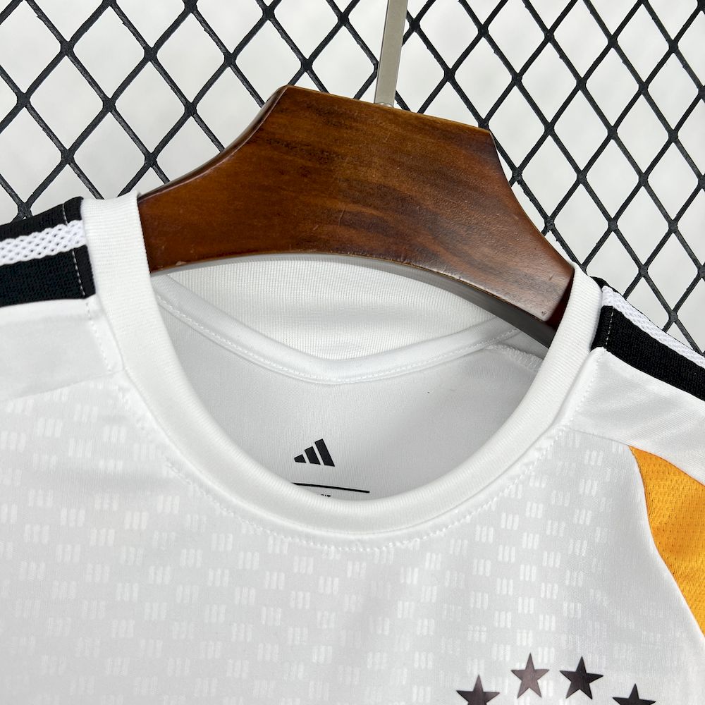 Alemanha 2026 Camisola de Pré-Jogo Mundial – Homem