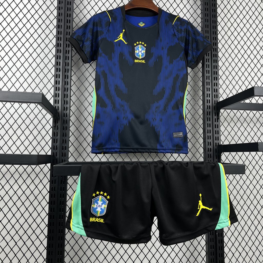 Brasil 2026 Conjunto Alternativo Mundial – Criança