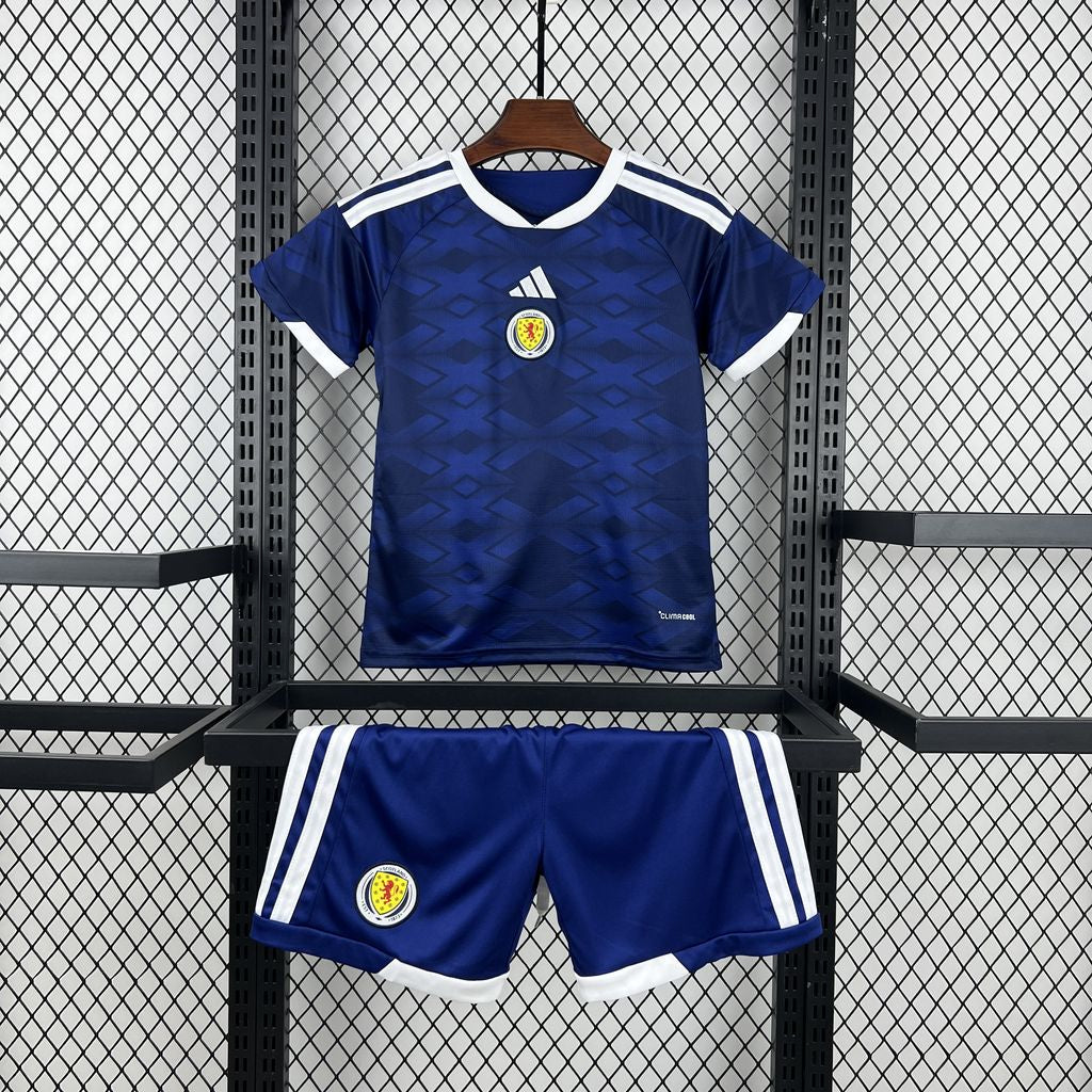 Escócia 2026 Conjunto Principal Mundial – Criança