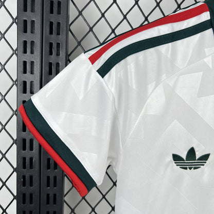 México 2026 Camisola Alternativa Mundial – Mulher