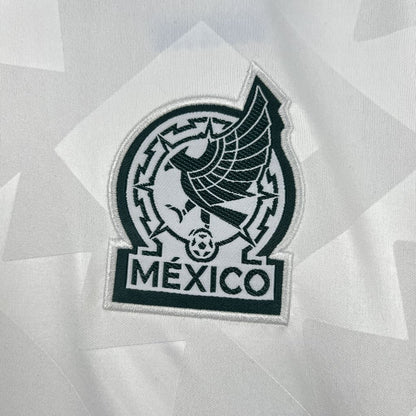 México 2026 Camisola Alternativa Mundial – Mulher