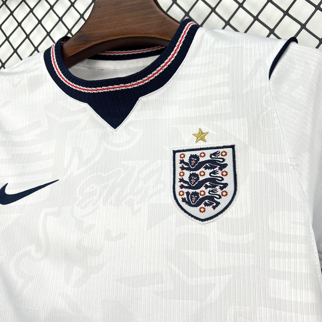 Inglaterra 2026 Conjunto Principal Mundial – Criança