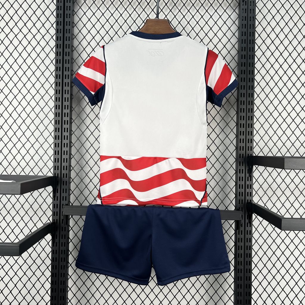 EUA 2026 Conjunto Principal Mundial – Criança