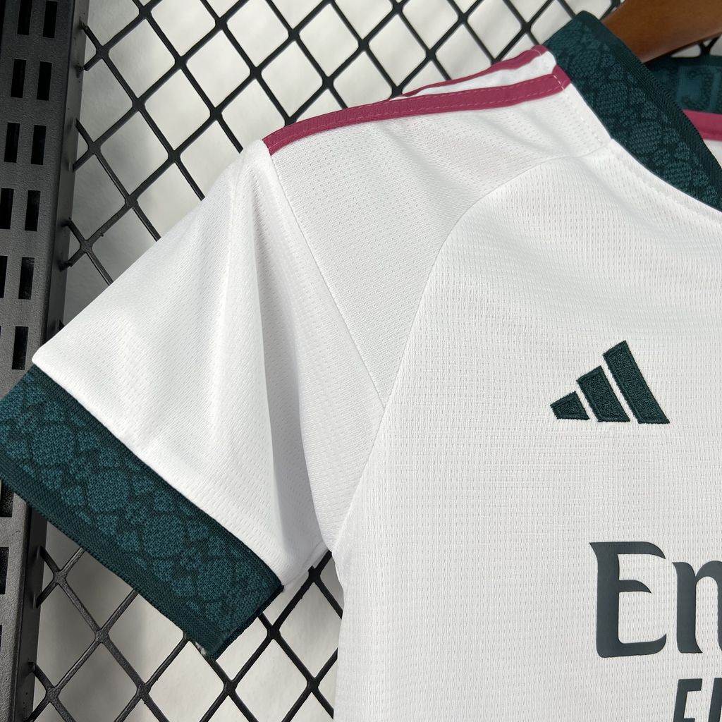 Real Madrid 2026/27 Conjunto Principal – Criança