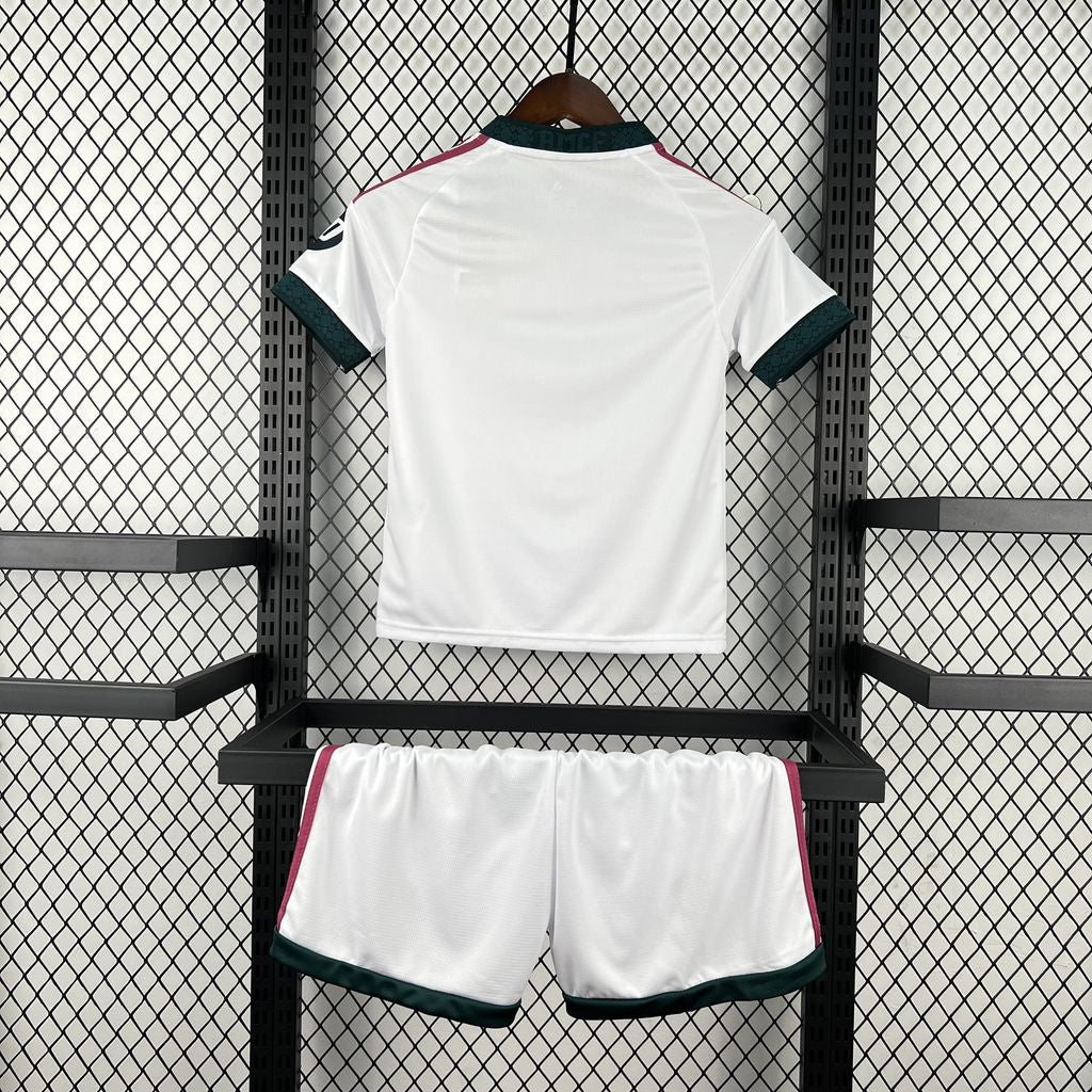 Real Madrid 2026/27 Conjunto Principal – Criança