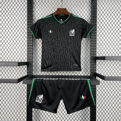 México 2026 Conjunto Terceiro Mundial – Criança