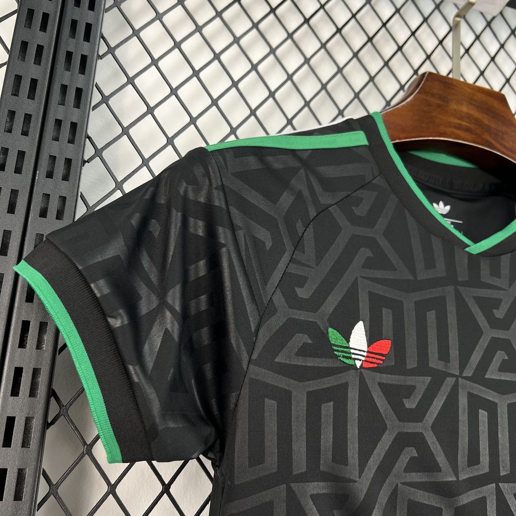 México 2026 Conjunto Terceiro Mundial – Criança