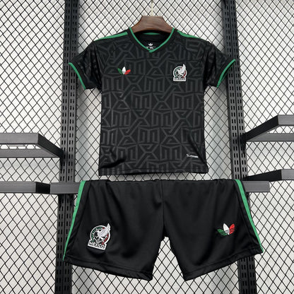 México 2026 Conjunto Terceiro Mundial – Criança