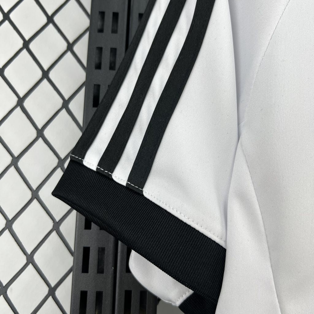 Real Madrid 2026/27 Camisola Collab – Homem