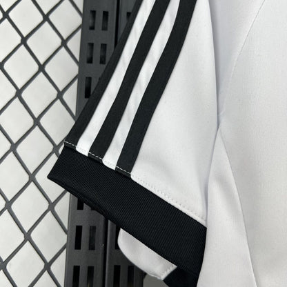 Real Madrid 2026/27 Camisola Collab – Homem