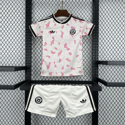 Chile 2026 Conjunto Alternativo – Criança