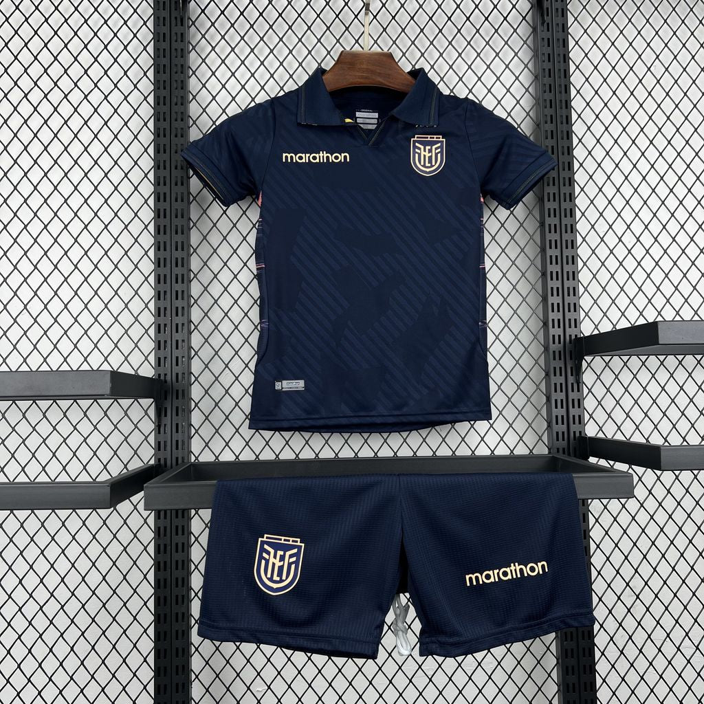 Equador 2026 Conjunto Alternativo Mundial – Criança