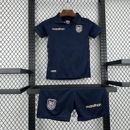 Equador 2026 Conjunto Alternativo Mundial – Criança
