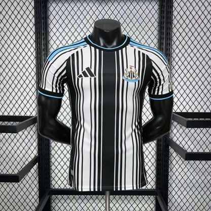 Newcastle United 2026/27 Camisola Principal Versão Jogador – Homem