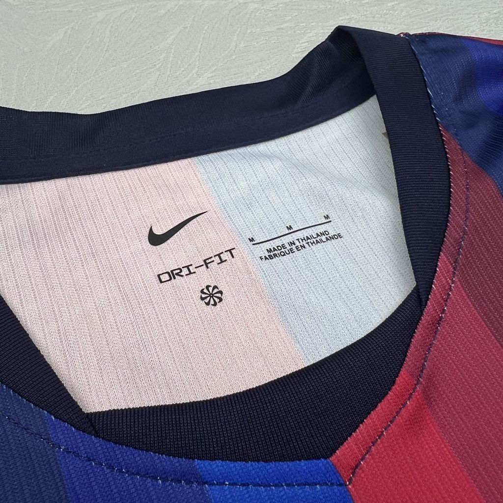 Barcelona 2026/27 Camisola Principal – Mulher