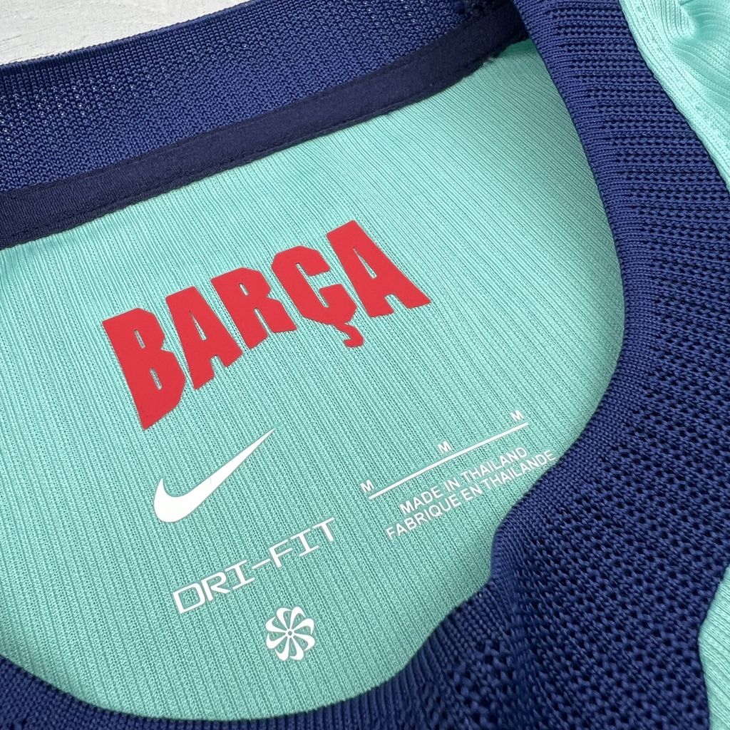 Barcelona 2026/27 Camisola Terceira – Mulher