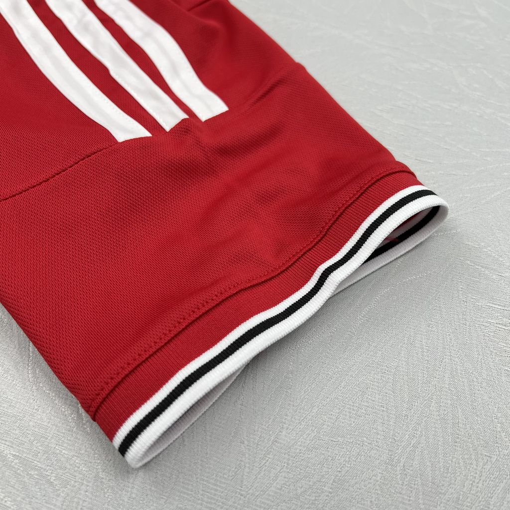 Manchester United 2026/27 Camisola Principal – Mulher
