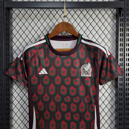 México 2024/25 Conjunto Principal – Criança