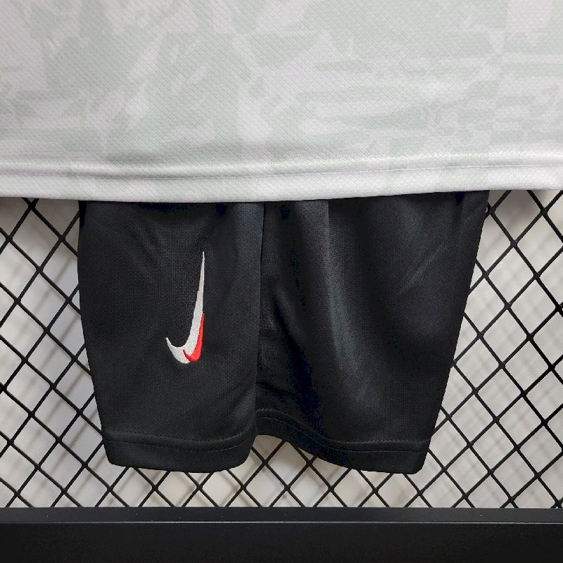 Liverpool 2024/25 Conjunto Terceiro – Criança