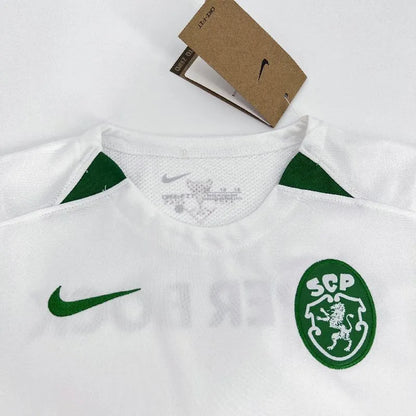 Sporting CP 2023/24 Conjunto Especial European Taça Winners' Taça Aniversário – Criança