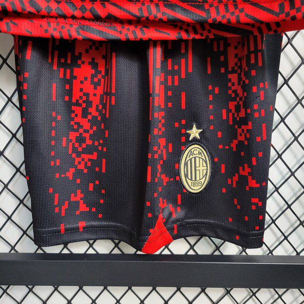 AC Milan 2022/23 Conjunto Quarto – Criança