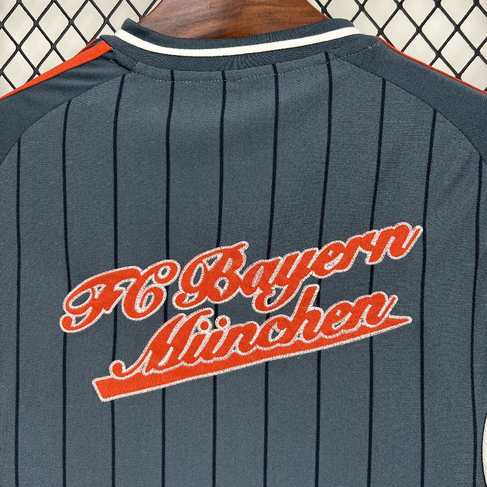 Bayern de Munique 2025/26 Camisola Basebol – Homem