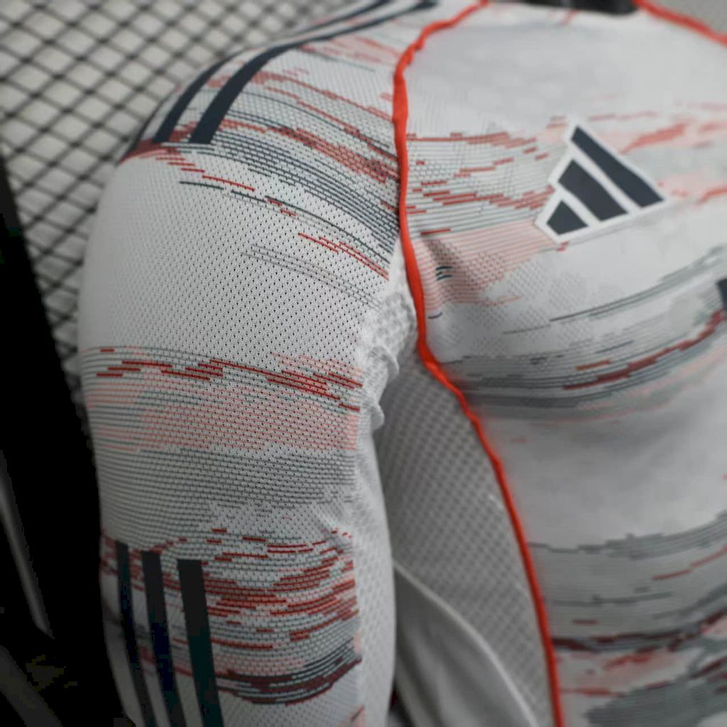 Bayern de Munique 2025/26 Camisola Alternativa de Manga Comprida Versão Jogador – Homem