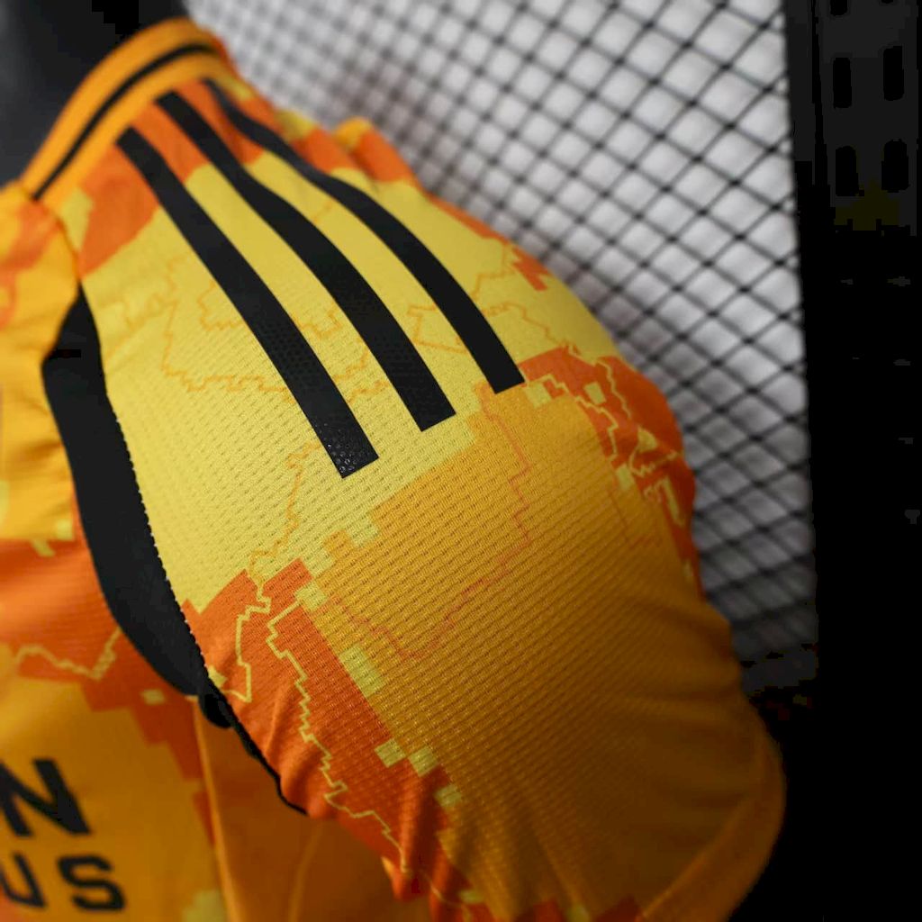 Paris Saint-Germain 2024/25 Camisola Terceira Versão Jogador – Homem