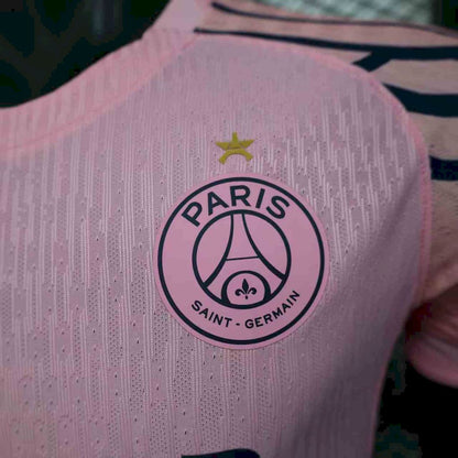 Paris Saint-Germain 2025/26 Camisola Especial Rosa Versão Jogador – Homem