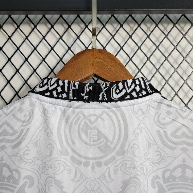 Real Madrid 2023/24 Camisola Especial – Homem