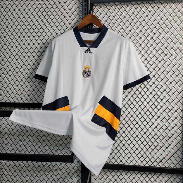 Real Madrid 2023/24 Camisola Casual Edição – Homem