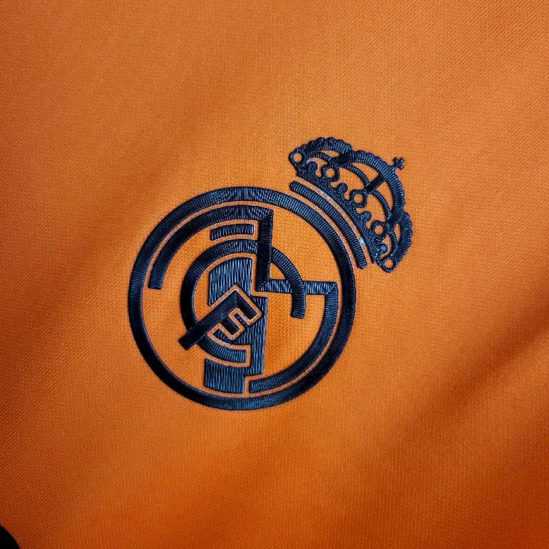 24/25-real-madrid-rose-y3-special-edition – Homem