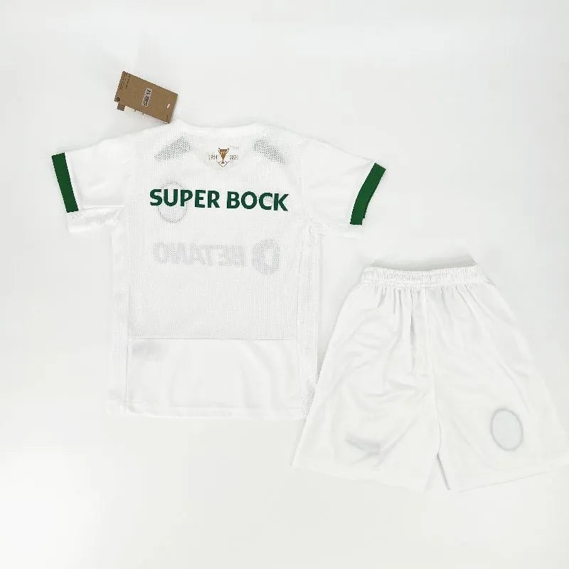 Sporting CP 2023/24 Conjunto Especial European Taça Winners' Taça Aniversário – Criança